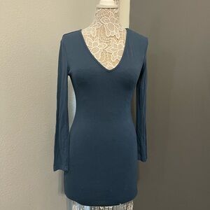 Deep Blue V-Neck Long Sleeve Top